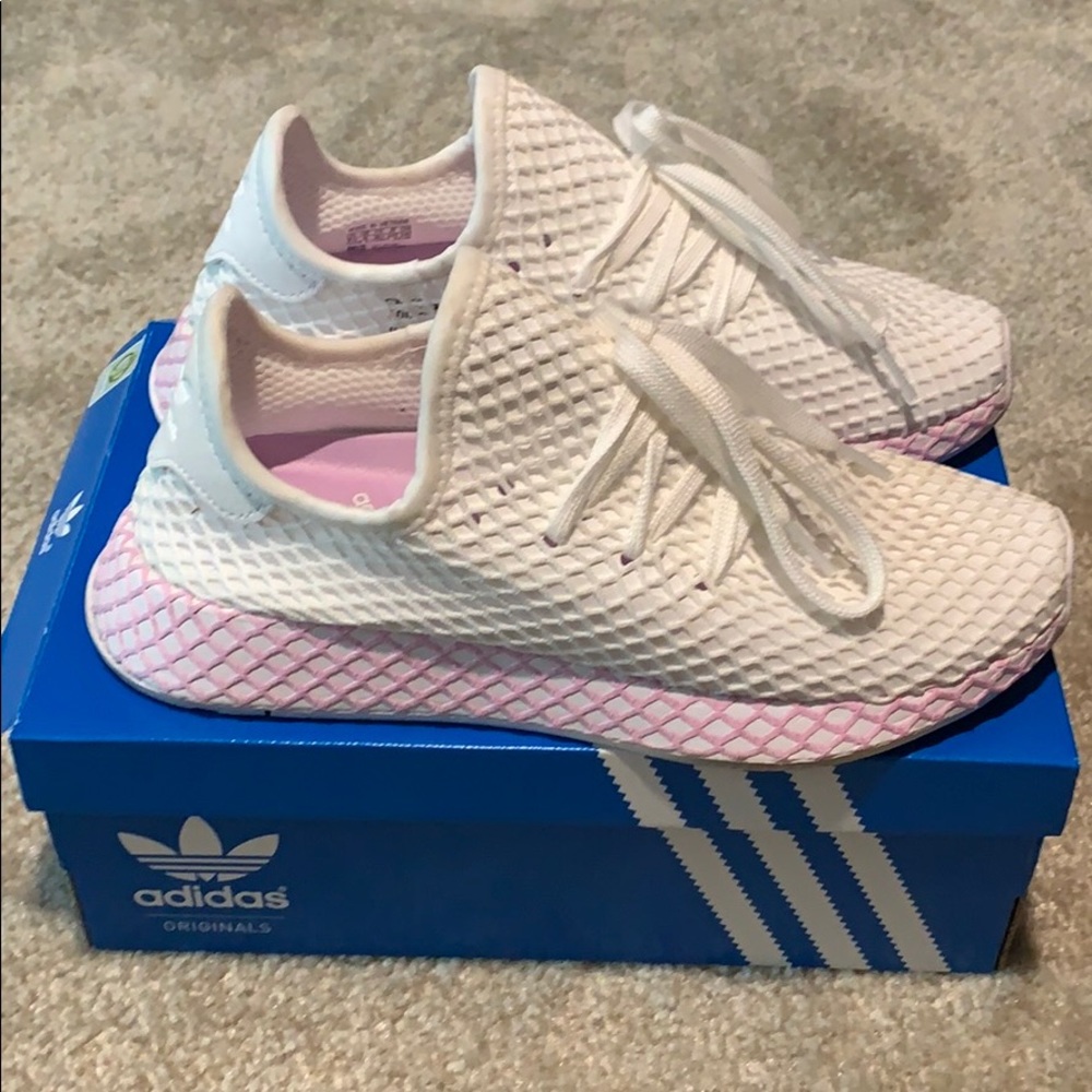 Adidas  DEERUPT RUNNER 3